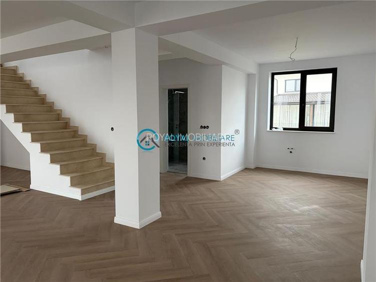Royal Imobiliare  - Vanzare Vila zona Paulesti - 4