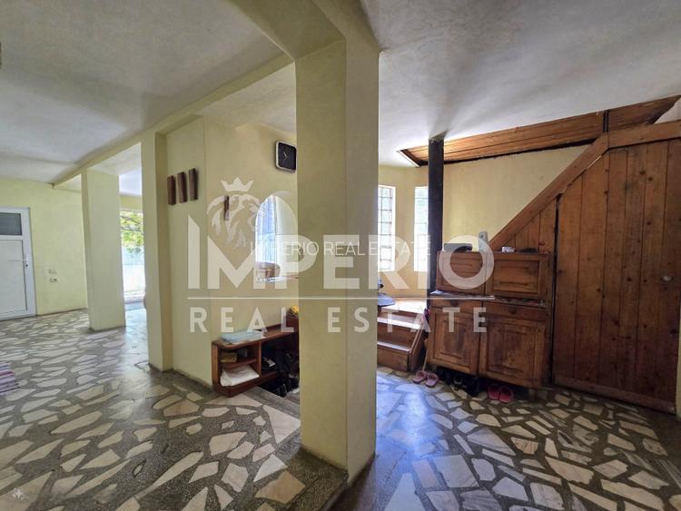 Casa individuala cu teren 355m! - 3