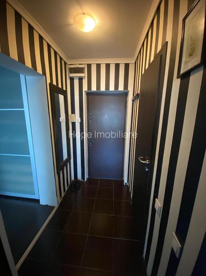 Brancoveanu-Metrou-Apartament de 3 camere - 19