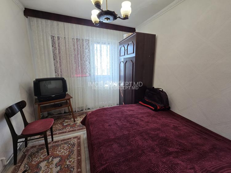 VANZARE APARTAMENT 4 CAMERE zona REUBLICII-NORD - 11