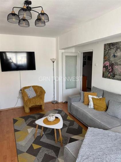 Apartament 4 camere cu 2 balcoane in Valea Aurie - 2