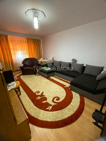 2 DECOMANDATE ETAJ 1, renovat, mobilat si utilat, Kaufland Milcov - 2
