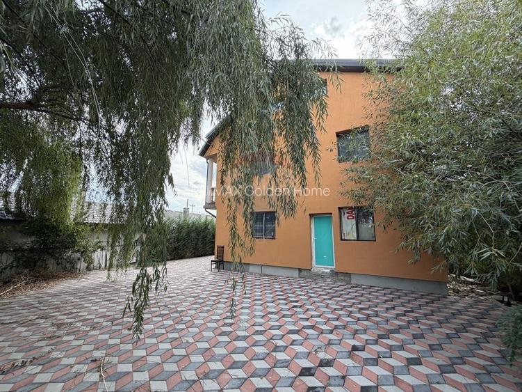 Casă / Vilă cu 8 camere - 16