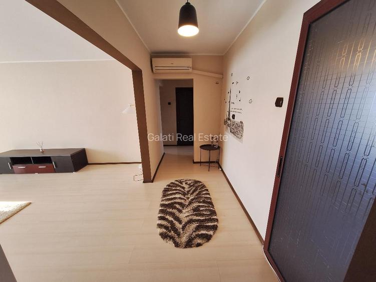 3 decomandate 78mp R-uri /Nae Leonard etaj 4/4  mobilat/utilat CT AC 97000Euro - 9