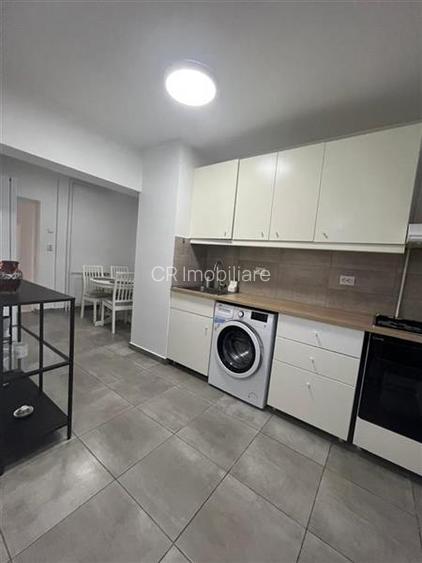 Inchiriere apartament 4 camere Lux Bulevardul Unirii - 12