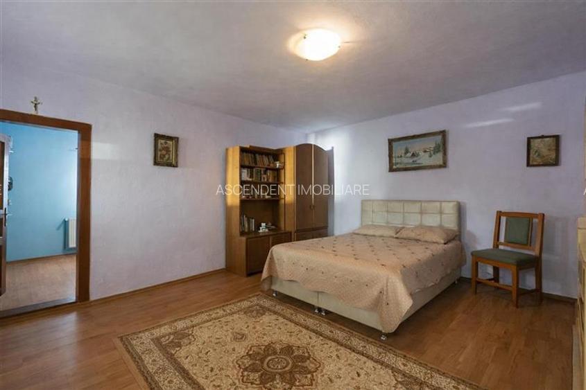 Gospodarie cu anexa, pivnita, iaz cu pesti si 2.280 mp de teren fertil Lemnia, C - 11