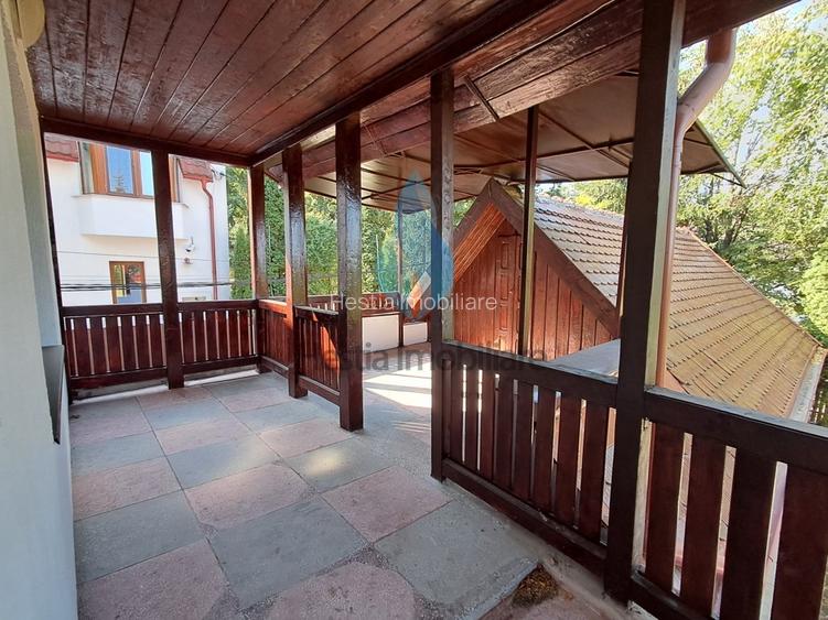 Vila individuala,P+E, zona Motel-Bucium. - 4