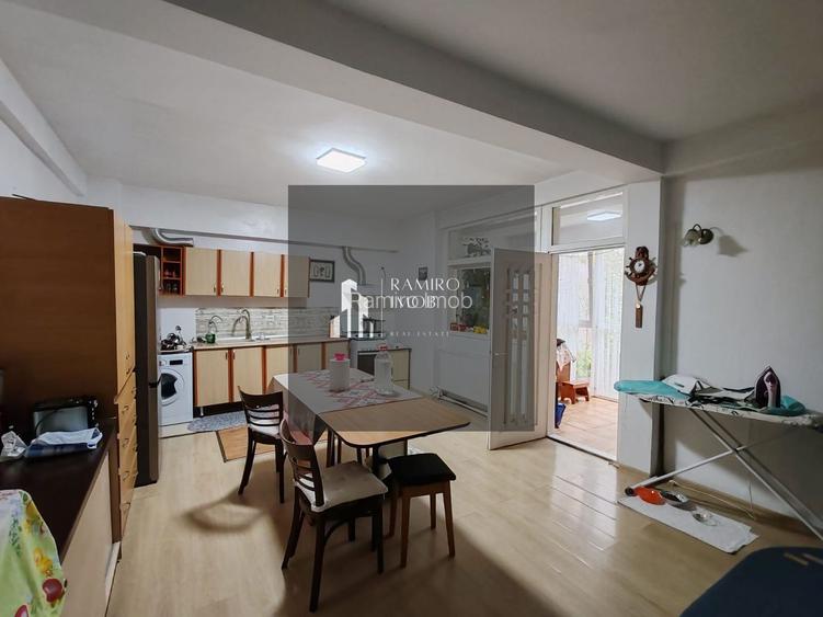 CASA ETAJ, 5 CAMERE, SECTOR 4/BRANCOVEANU, 0 % COMISION - 5