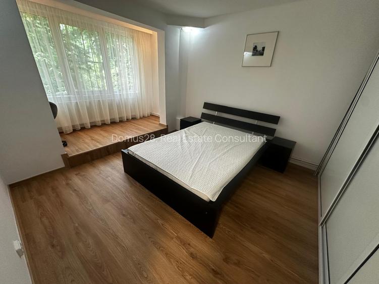 Apartament 3 camere, decomandat, zona Huedin - 2