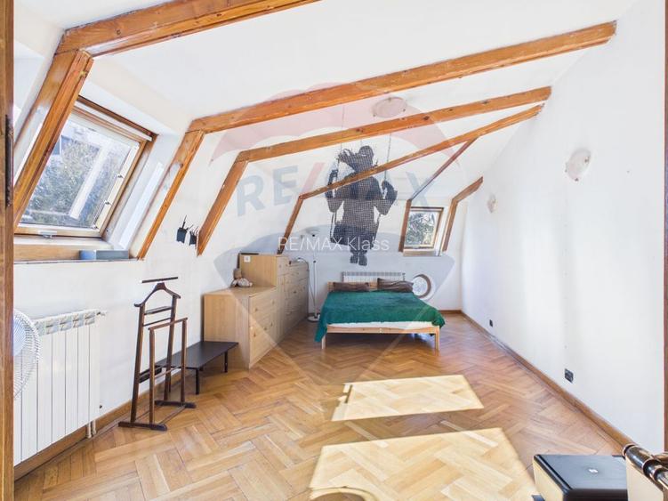 Casa interbelica de vanzare metrou 1 Mai, cu potential - 11