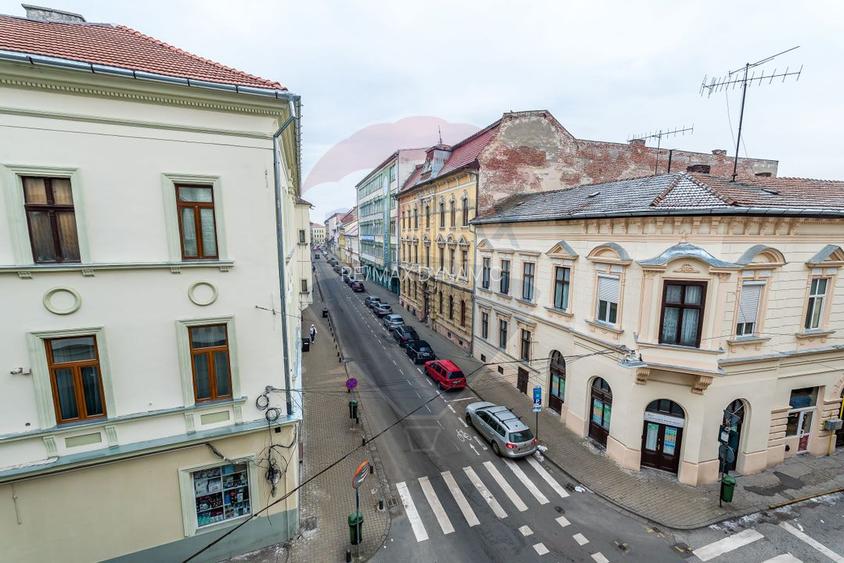 Apartament 4 camere ultracentral de vanzare in Arad - 21