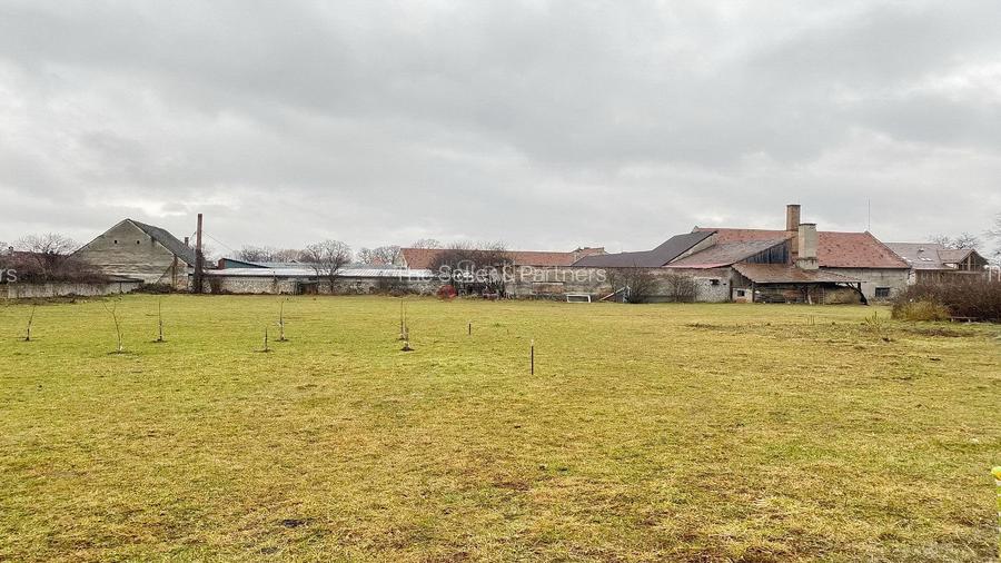 Proprietate Deosebita - 5