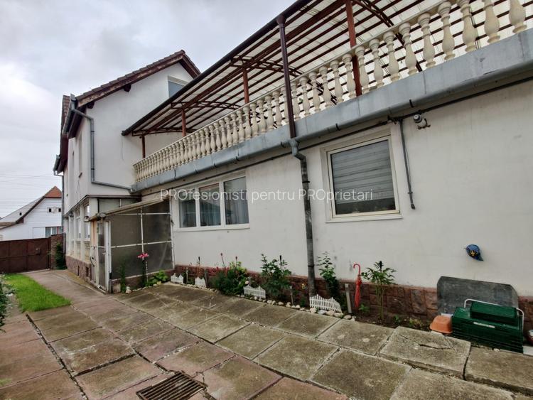 COMISION 0% Spatiu prestari servicii+2 apartamente+garaj+2 terase+520mp teren - 2