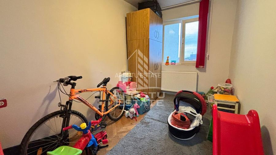 Apartament cu 3 camere, etaj intermediar, bloc anvelopat - 5