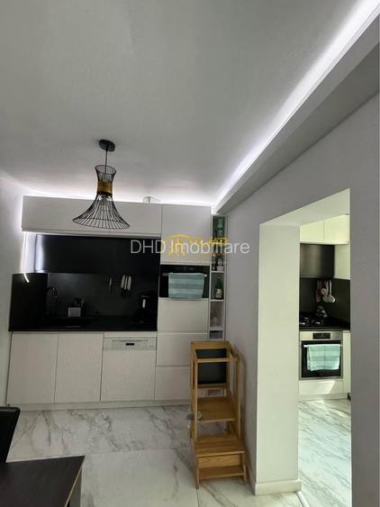 Apartament 3 camere decomandate, zona Nicolina 2. - 6
