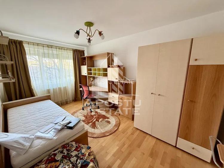 Apartament cu 4 camere, zona Circumvalatiunii, Centrala Proprie - 4