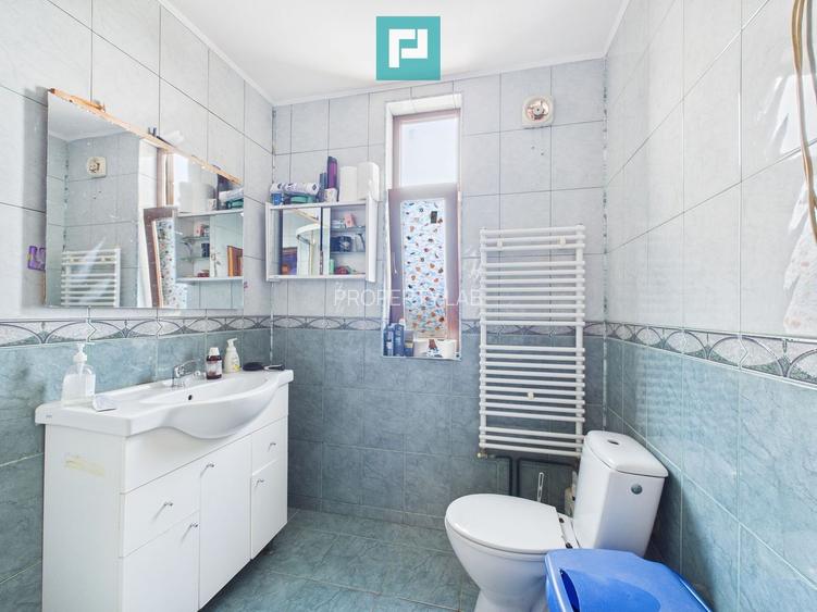 Casă individuală în Săcălaz - 2063 mp teren - 10