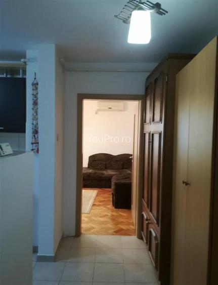 Decomandat 2 camere etaj 1 Zona Spitalul Judetean - 4