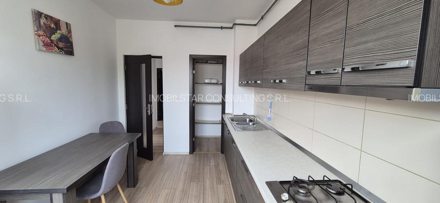 De inchiriat ap. 2 camere -75 mp - zona Ultracentrala - 6