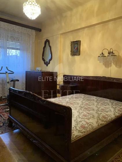 Apartament 3 camere în zona STRAZII HOREA - 3