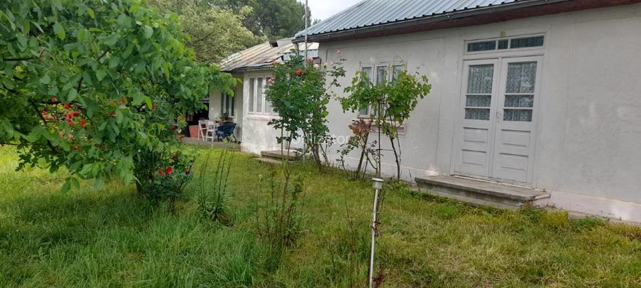 Casa de vanzare sat Manastioara, com. Fitionesti, jud. Vrancea,  - 2