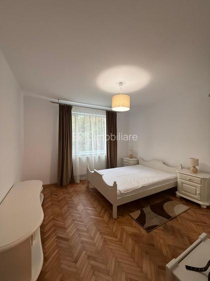 Apartament de închiriat, 2 camere, 50 mp, Piața Mihai Viteazul - 9