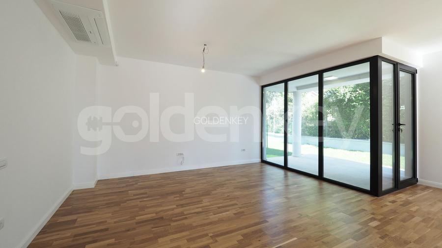 Vila moderna si luminoasa cu 5 camere | piscina | 2 garaje - 4