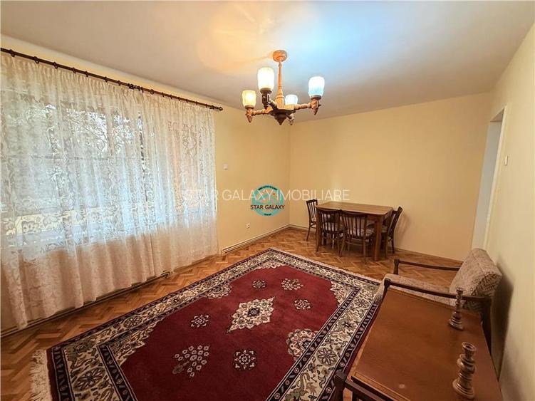 Inchiriez apartament cu 4 camere, 2 bai, etaj 1 in Dambu zona Profi - 3