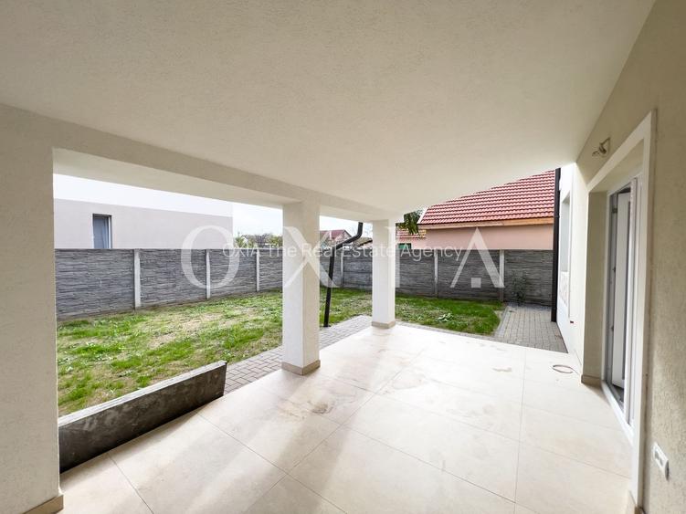 AX671 Chisoda, Finisat La Cheie, Asfalt - 6