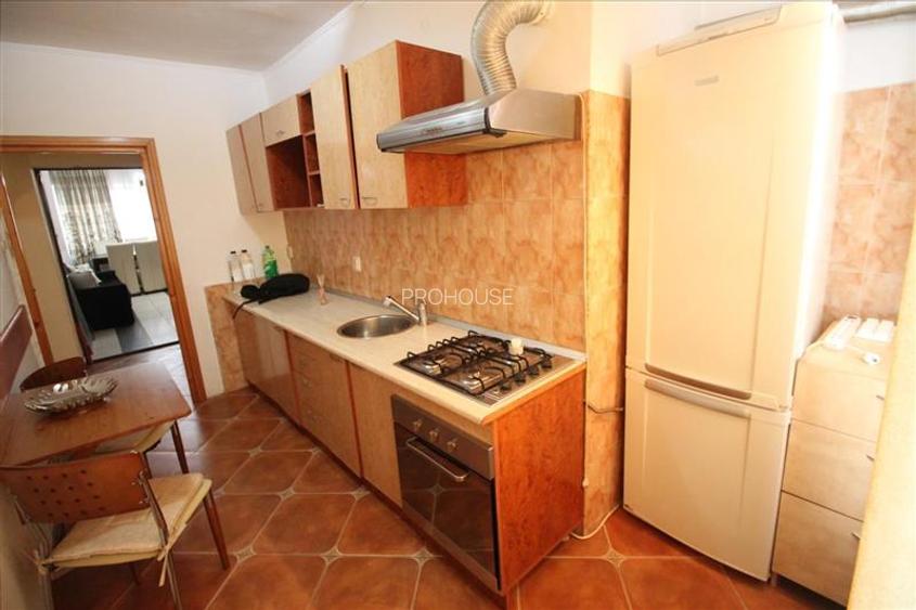 Ultracentral - apartament 3 camere decomandate - etaj 1 - mobilat utilat - 15