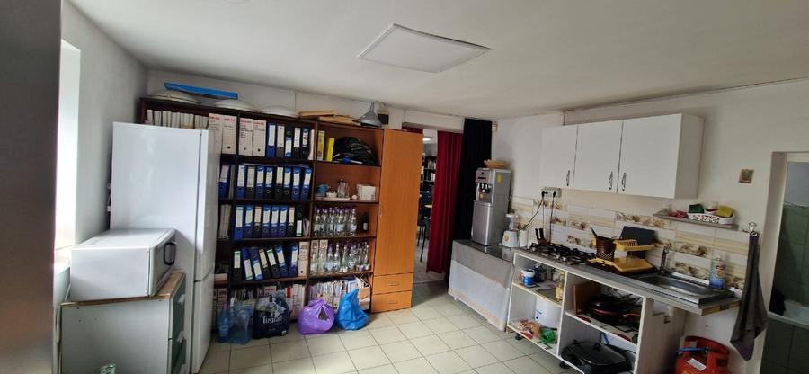 Spațiu comercial 140 mp + curte 350 mp, parcare, Inel II–Marvimex