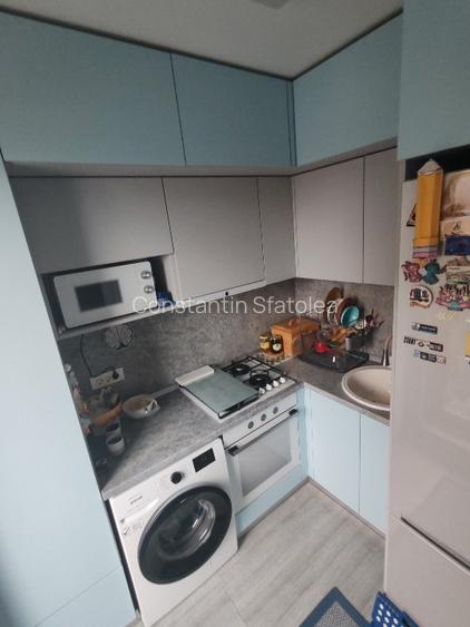 Apartament 3 camere,decomandat,utilat complet+ 1 loc de parcare acoperit - 4