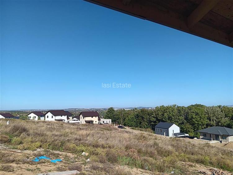 Pietrarie Barnova langa padure VILA P+E su 120mp teren 400mp (rest de plata in 3 - 10