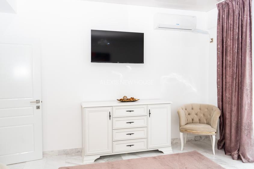 Rafinament la înălțime – Apartament Premium cu Piscină, (Parcare inclusa)(AXV28) - 11