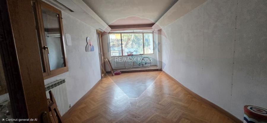 Casa interbelica de vanzare metrou 1 Mai, cu potential - 6