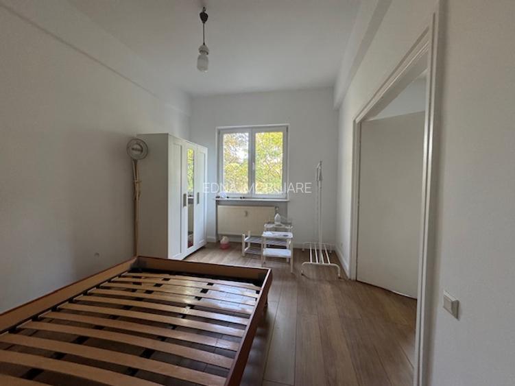 2 camere Magheru, Carturesti - 3