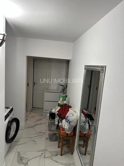 2 Camere Decomandat 55mp Mobilat Bloc 1984 zona Frumoasa - 2