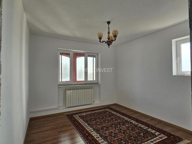 Buzau, Pietroasele - casa 4 camere, 2 bai, 150 mp utili. - 12