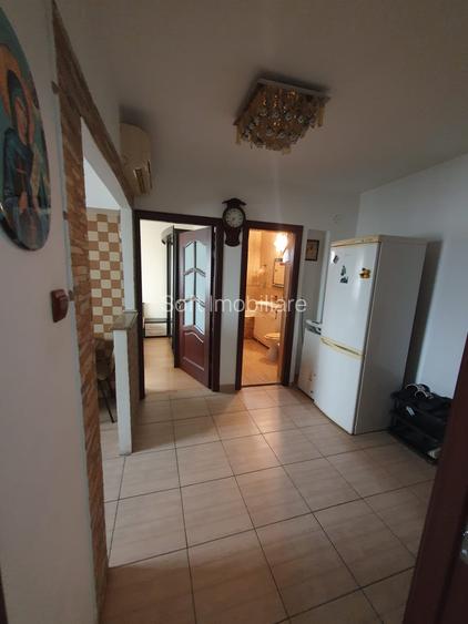 2 cam Sid Vest pret 54000 euro - 10