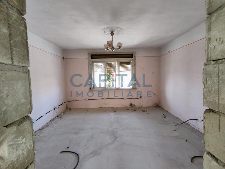 Casa cu teren de 700 mp in zona Garii, necesita renovare - 6