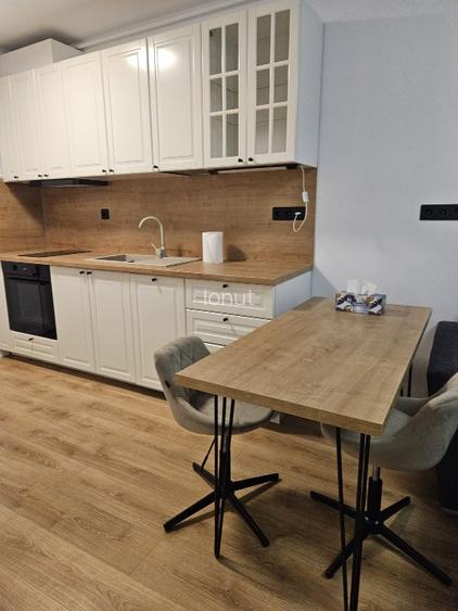 Proprietar inchiriez ap 2 camere cu garaj subteran - 2