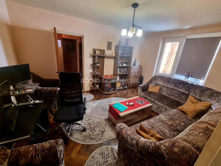 Abator-   apartament 3 camere etaj 1 - 3