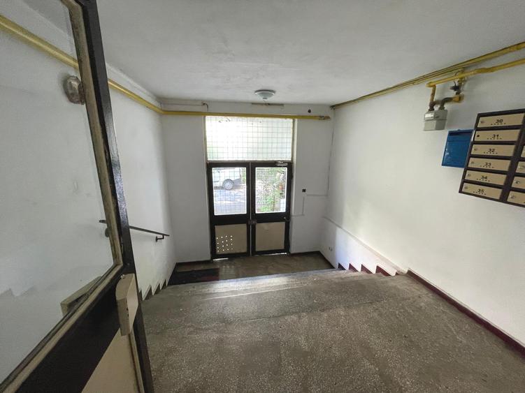 3 Camere Militari Apusului | Etaj 1 din 4 | Decomandat | 2 Băi | 1985