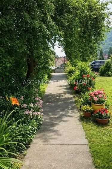 Vila Centru Istoric, Brasov: recomandata si pentru clinica/ centru educational - 5