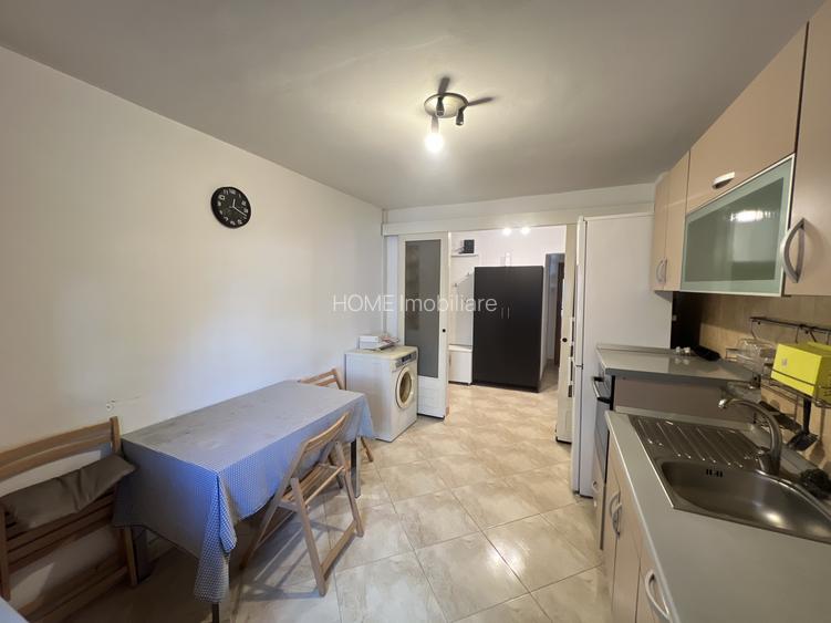Apartament 3 camere, decomandate, Nord - 4