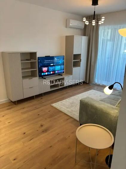 Apartament 2 Camere superb finisaje/mobila lux piscina exterioara - 14