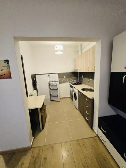 Apartament cu 2 camere, LOC DE PARCARE, zona Tatarasi - 5