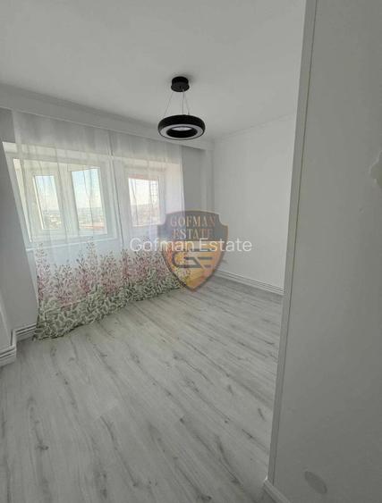 3 Camere Gara 100 mp, et 1/12, centrala gaz, A/C balcon terasa cu vedere la mare - 8