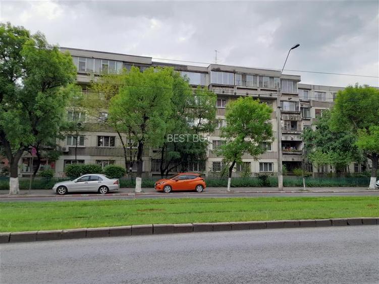PIATA RAHOVA, ALEXANDRIEI 4 CAMERE 86 MP ETAJ 2/4 BLOC 1973 - 2