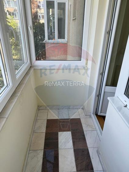 DE INCHIRIAT APARTAMENT LUX  zona Vivo Mall - 9